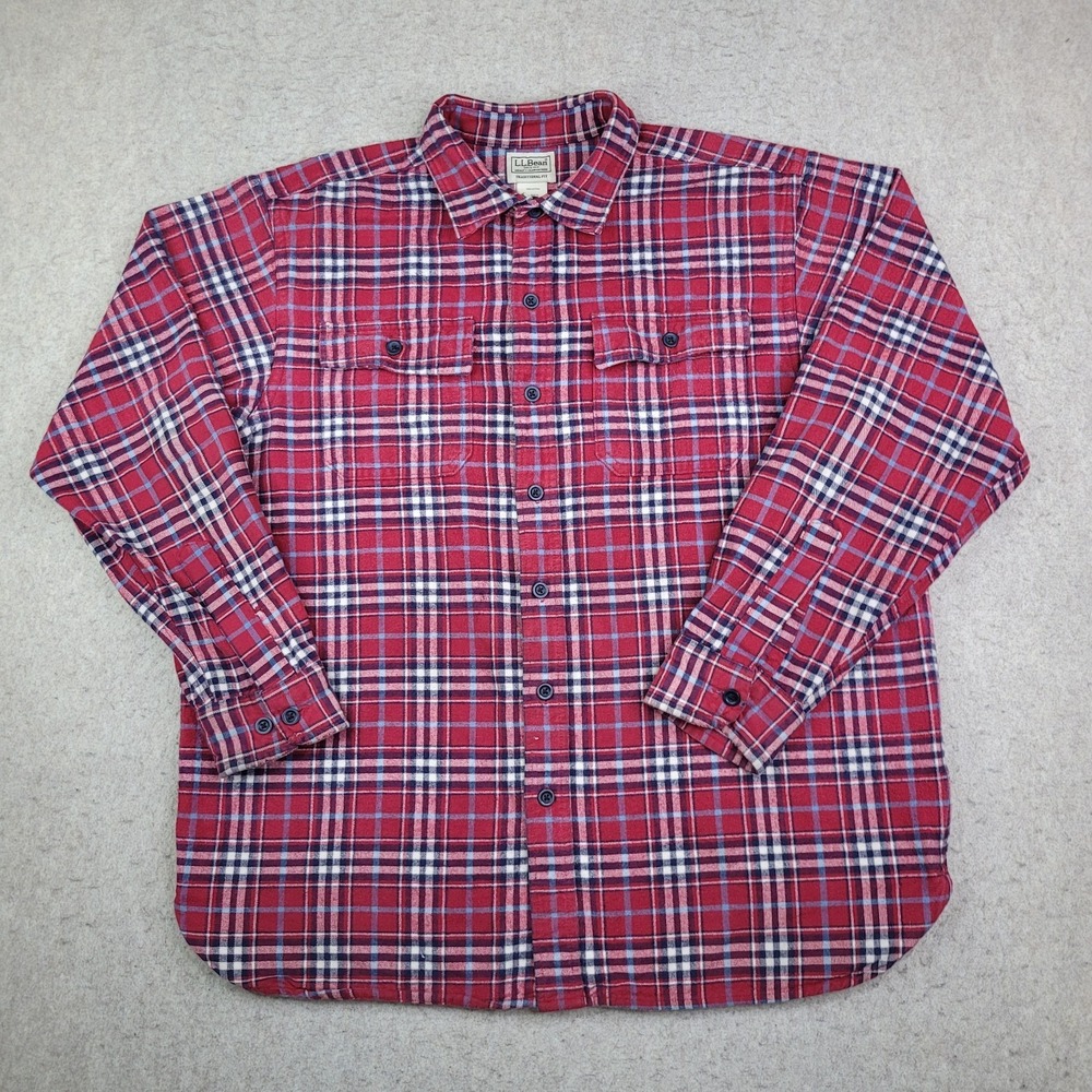 L.L. Bean Traditional Fit Chamois Red Plaid Flannel Shirt 277981 Men's Large‎
